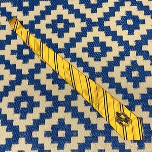 Yellow Striped Harry Potter Tie with Crest 0088